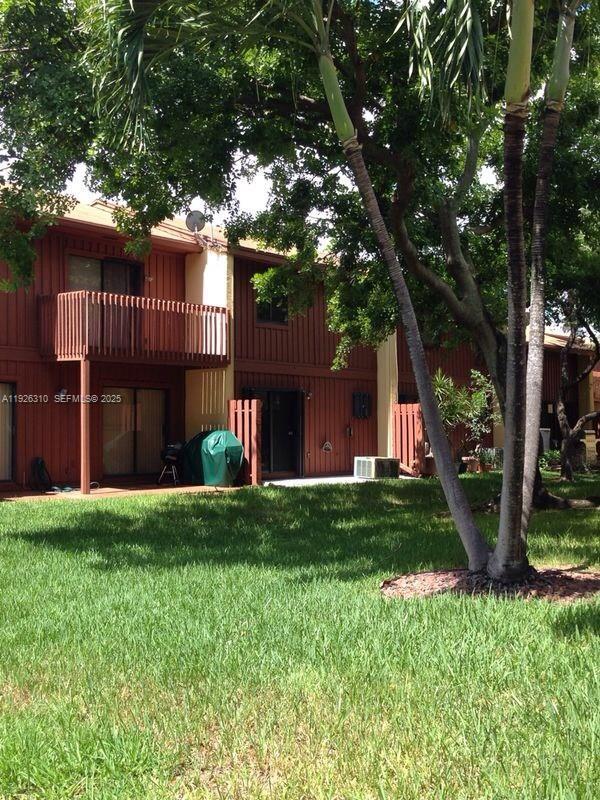 Building Photo - 405 SE 14th St