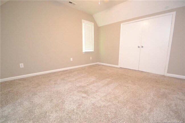 Building Photo - 804 Curtiss Dr