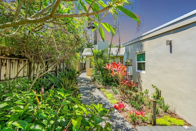 Building Photo - 1449 NE 23rd St