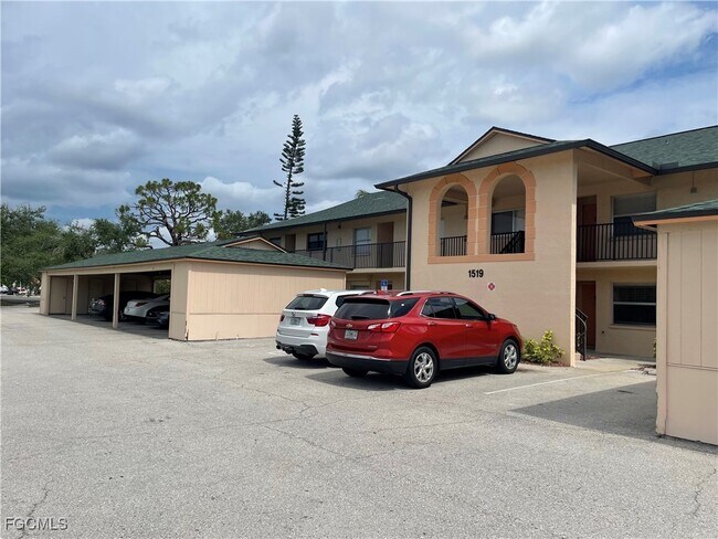 Building Photo - 1519 Cape Coral Pkwy W