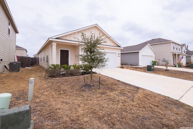 Building Photo - 14423 Bonito Loop