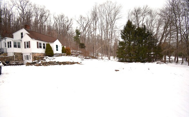 Building Photo - 2203 Durham Rd