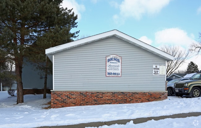 Building Photo - Bolson Drive Apartments