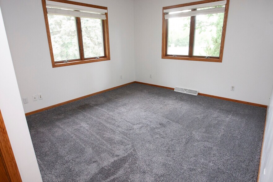 Building Photo - 538 Cottonwood Ave