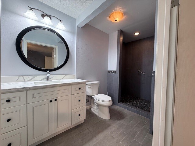 Building Photo - 15123 Chasehill Dr