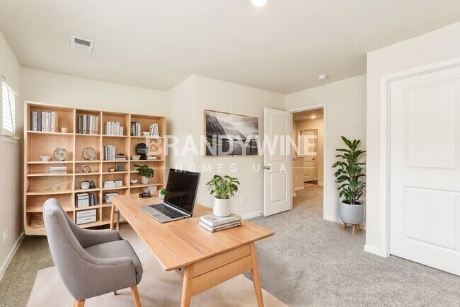 Building Photo - 630 Patmore Dr