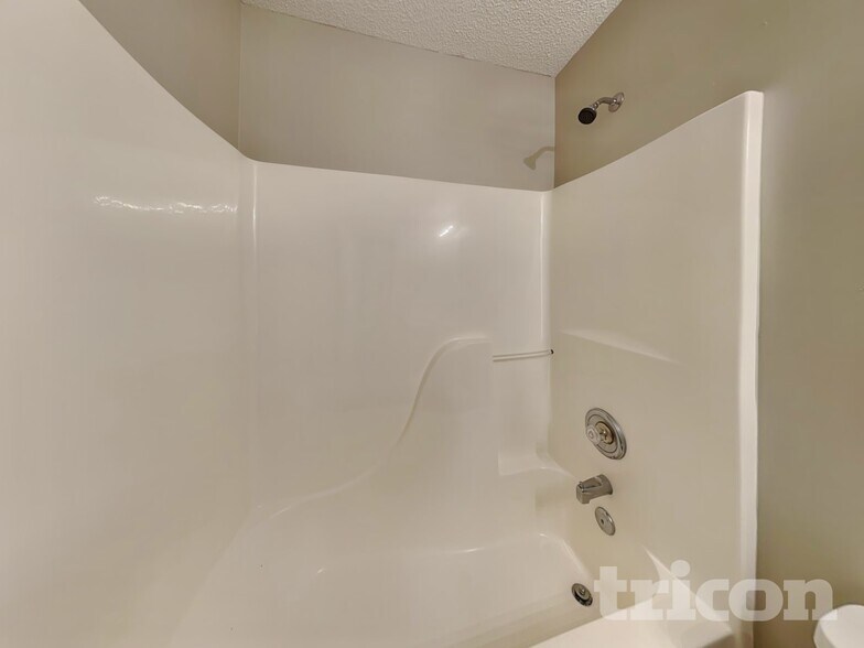 Building Photo - 714 Gibson Forest Dr