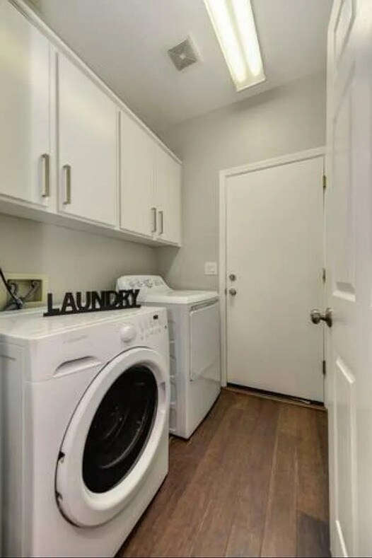 Building Photo - 205 Dragonfly Cir