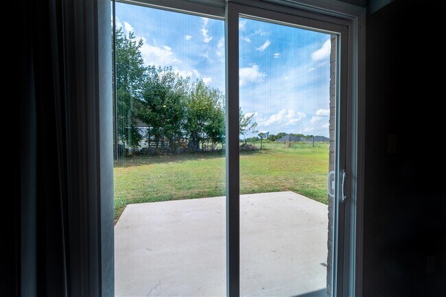 Building Photo - 675 Denver Cir