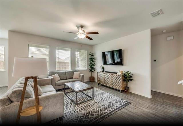 Building Photo - 5816 Pensby Dr