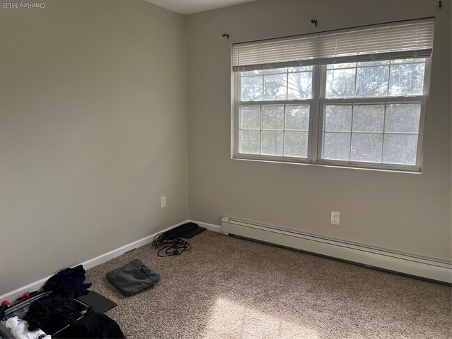 Building Photo - 39 Elder Ave