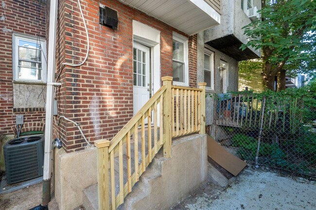 Building Photo - Newly rehabbed and Passed PHA Inspection too