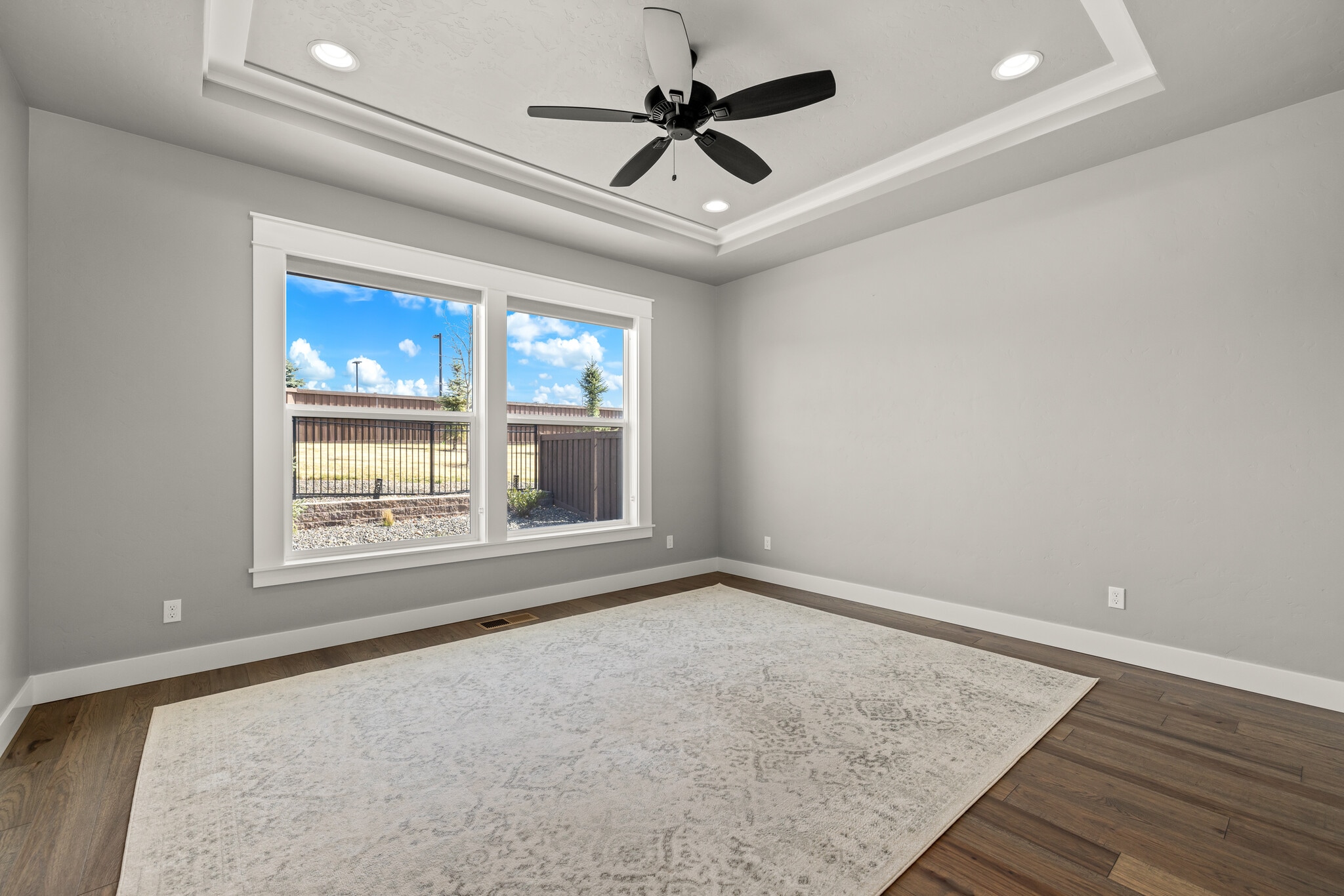 Building Photo - 6288 N Vicenza Ln