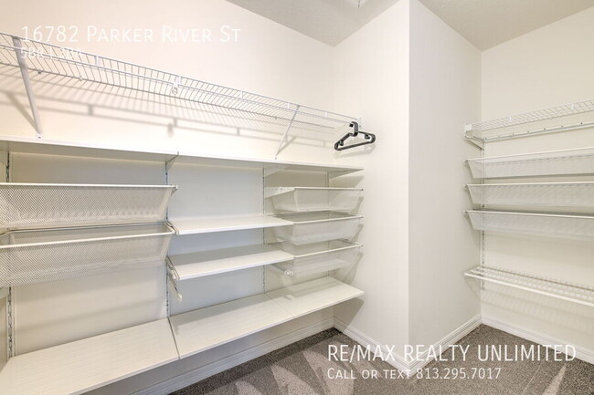 Building Photo - 16782 Parker River St