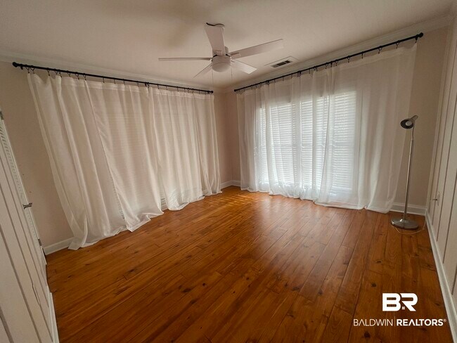 Building Photo - 6621 Purvis Rd