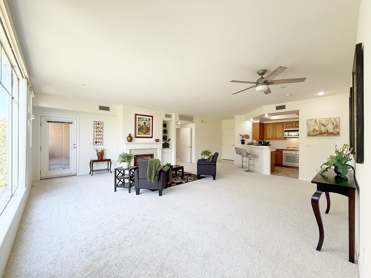 Building Photo - 144 S 3rd St