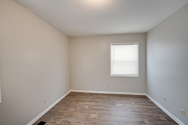 Building Photo - 1209 Gage St