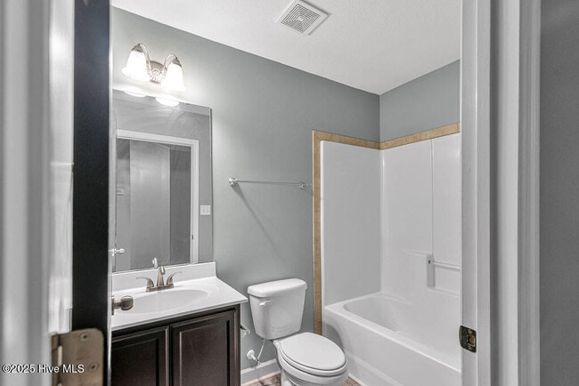 Building Photo - 102 Gabriels Wy