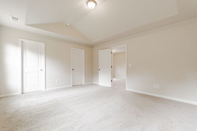 Building Photo - Discover the Perfect Blend of Comfort and ...