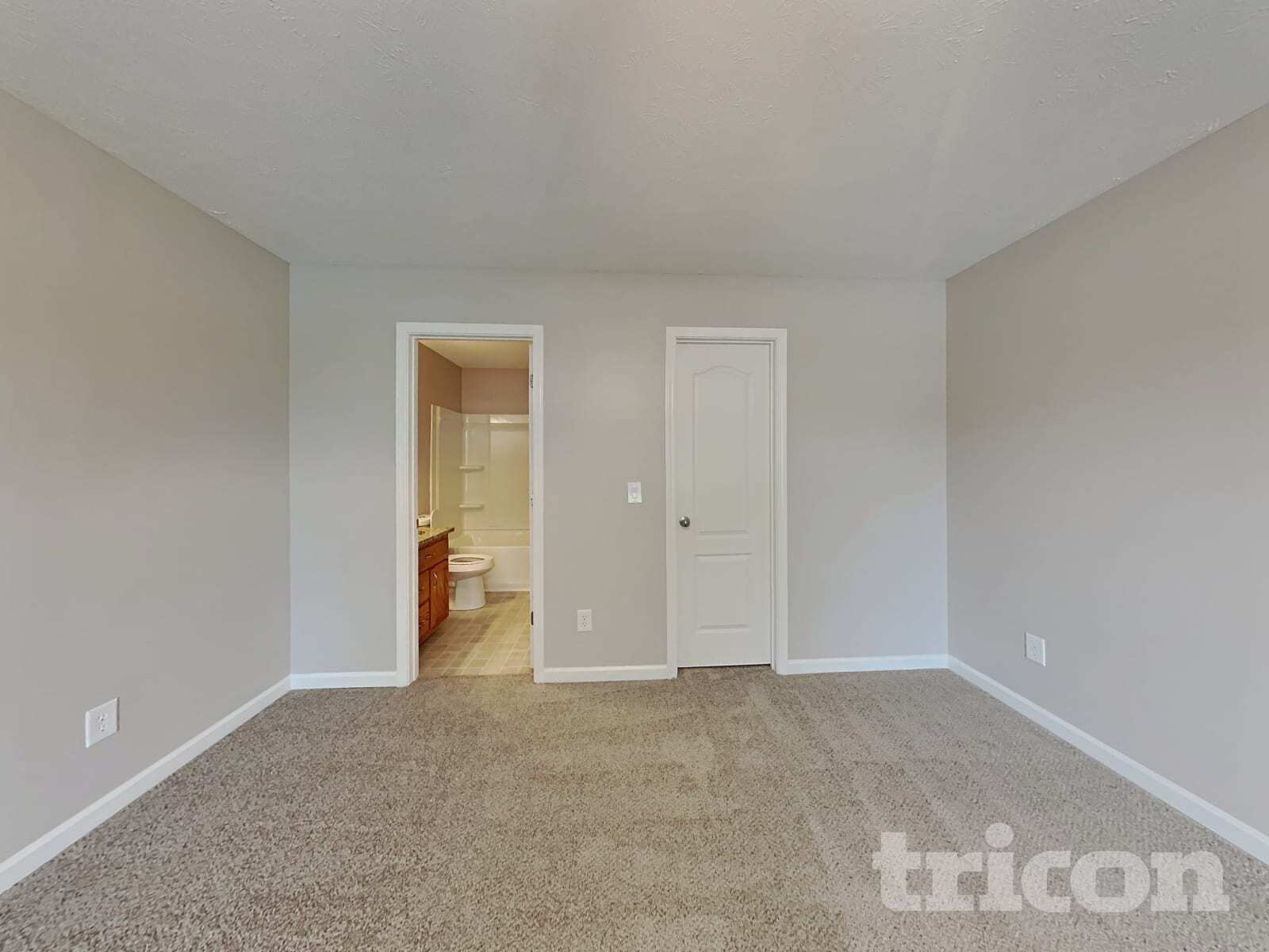 Building Photo - 1621 Robert Rd