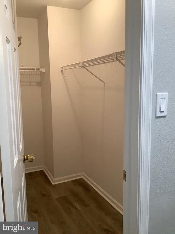 Building Photo - 235 Balin Ct