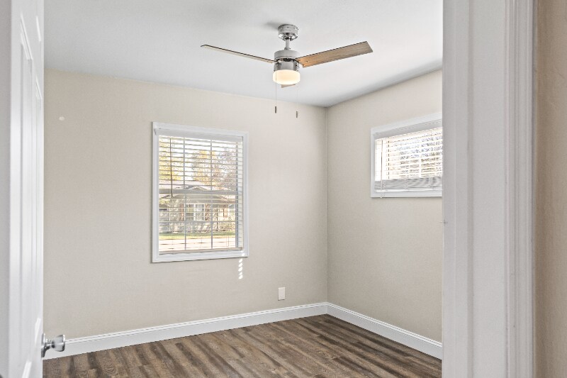 Building Photo - 4460 Old Mission Rd