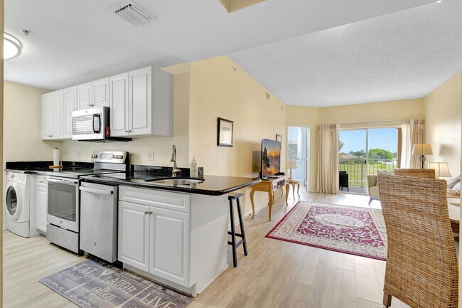 Building Photo - 2060 Greenview Shores Blvd