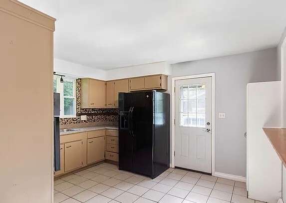 Building Photo - 115 Margo Ln