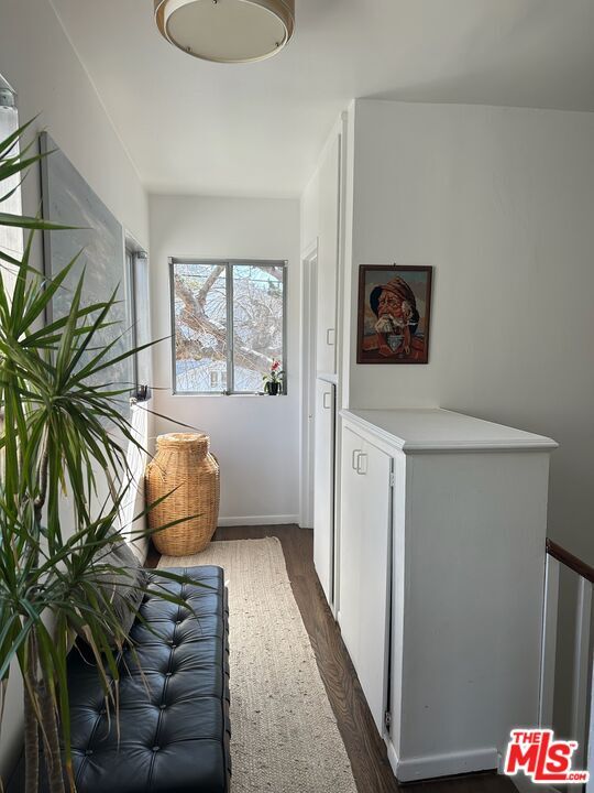 Building Photo - 555 Agate St