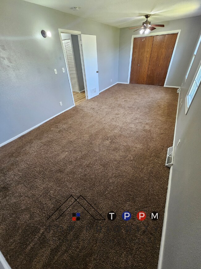 Building Photo - 2 Bedroom | 1 Bathroom Single Family Home ...