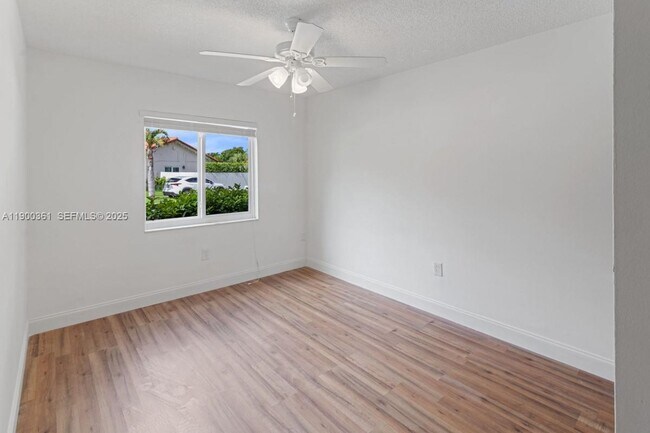 Building Photo - 9617 SW 144th Pl