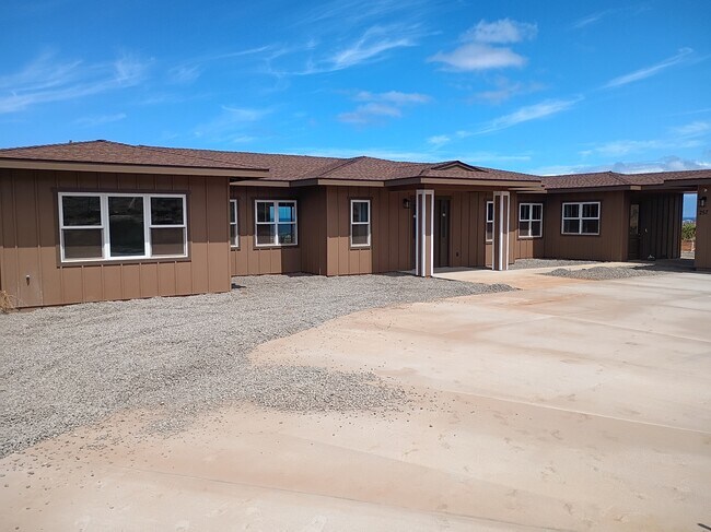 Building Photo - 257 Hokiokio Pl