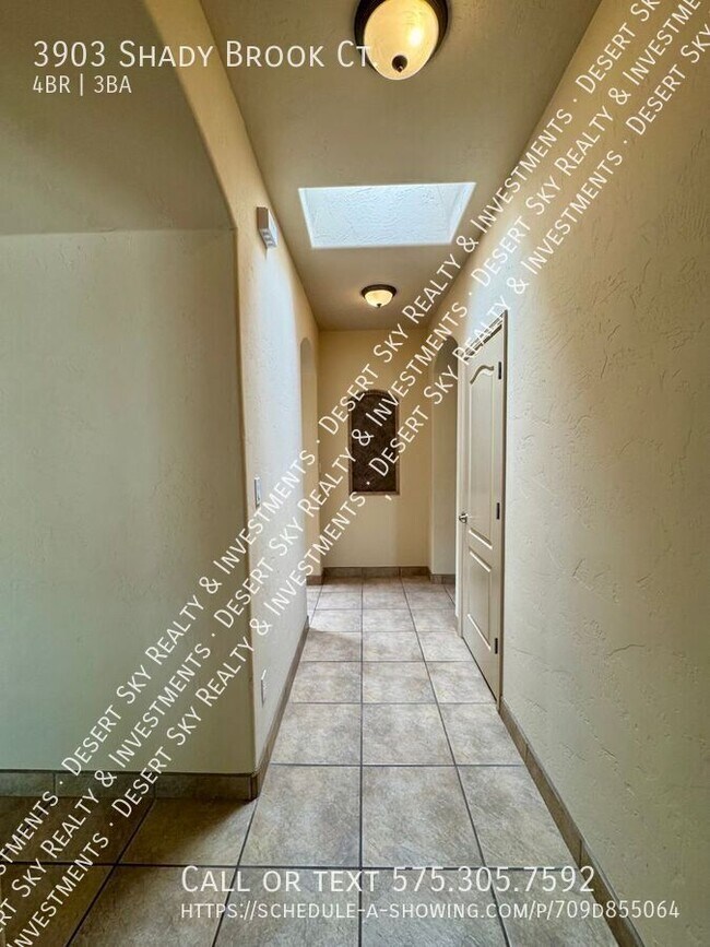 Building Photo - 3903 Shady Brook Ct