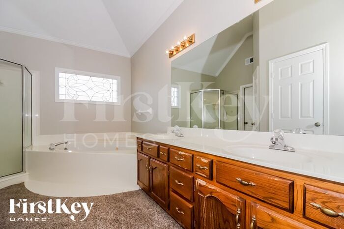 Building Photo - 7258 Windward Cove