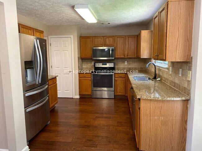 Building Photo - 934 Dominion Walk Dr SW