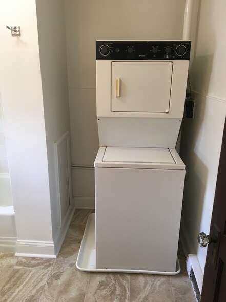 Washer dryer space - 317 Richey Ave
