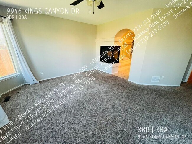 Building Photo - 9946 Kings Canyon Dr
