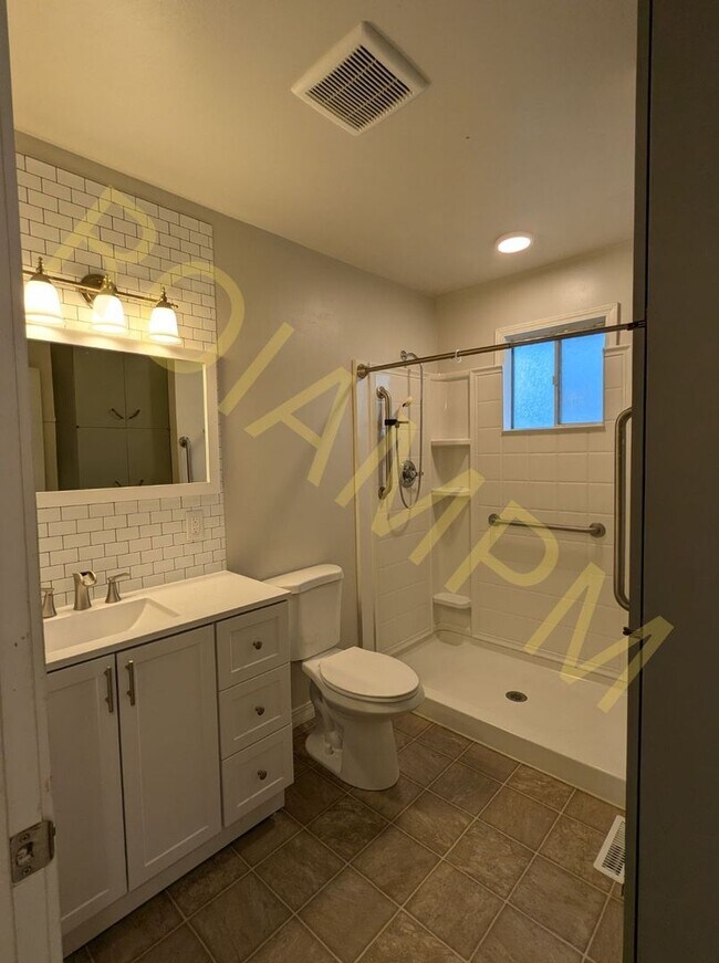 Building Photo - Charming 4-Bed 2-Bath house in Buhl