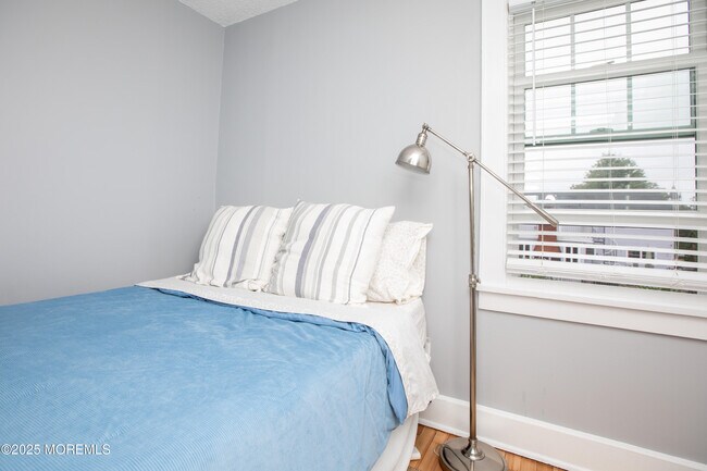 Building Photo - 50 South St