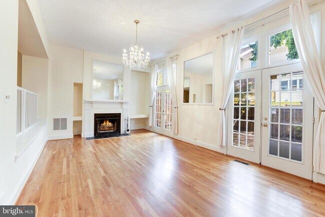 Building Photo - 8509 Jeffersonian Ct