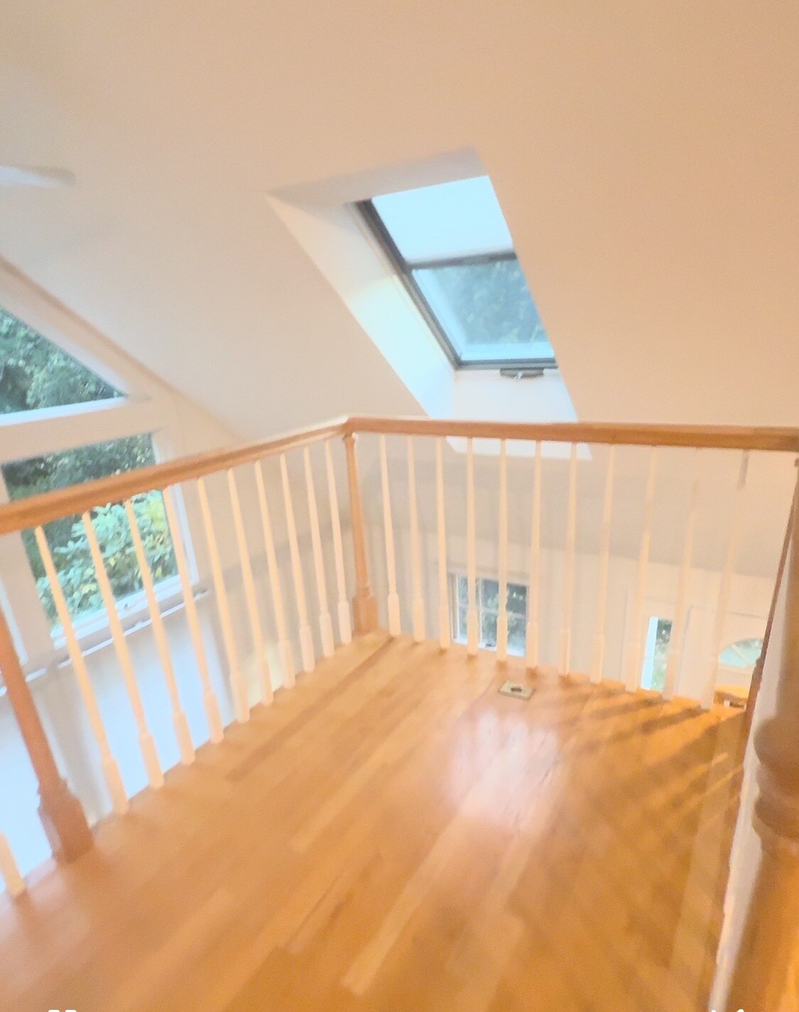 Building Photo - 94 Country Club Dr