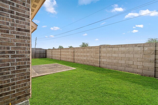 Building Photo - 9719 Montana Sapphire Ln