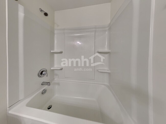 Building Photo - 308 West St