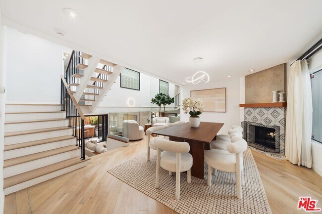 Building Photo - 831 14th St