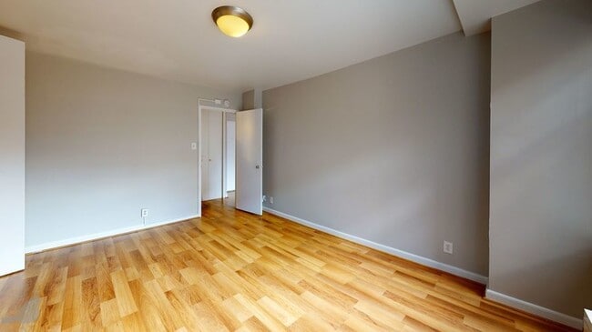 Building Photo - 1545 18th St NW