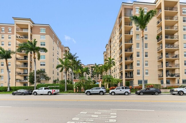 Building Photo - 1803 N Flagler Dr