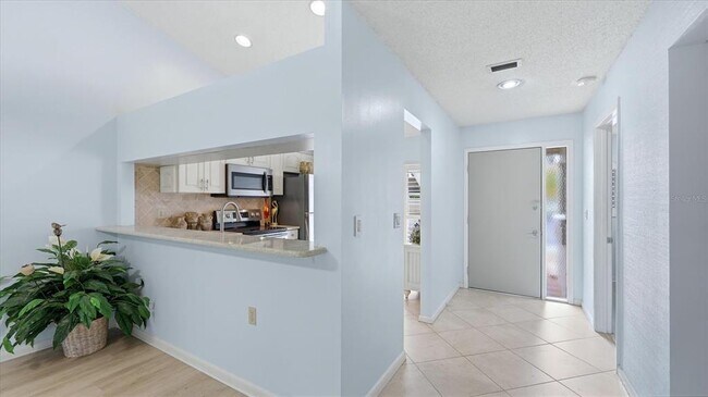 Building Photo - 5350 Myrtle Wood