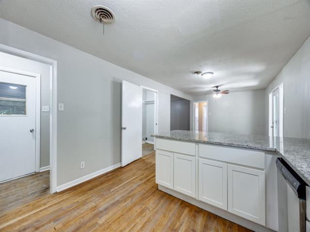 Building Photo - 1306 Blanton Pl