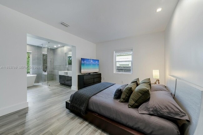 Building Photo - 125 NW 88th St