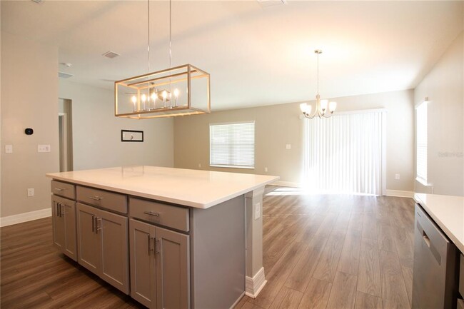Building Photo - 7109 Cruz Ct